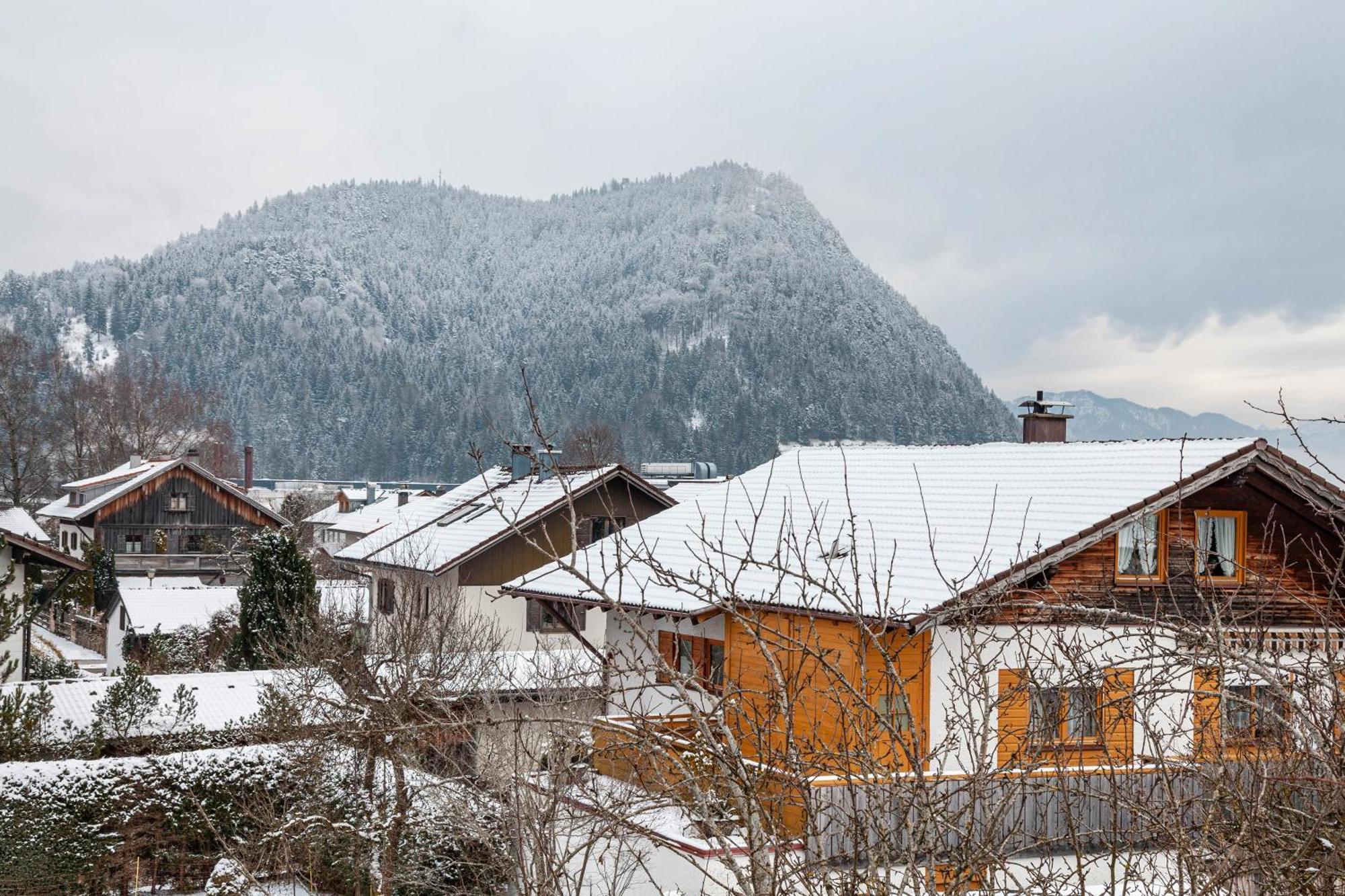 Haus Bergliebe - Zugspitzblick Pfronten Exterior photo